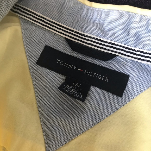 Tommy Hilfiger Short Sleeve Summer Button Down - Picture 3 of 4